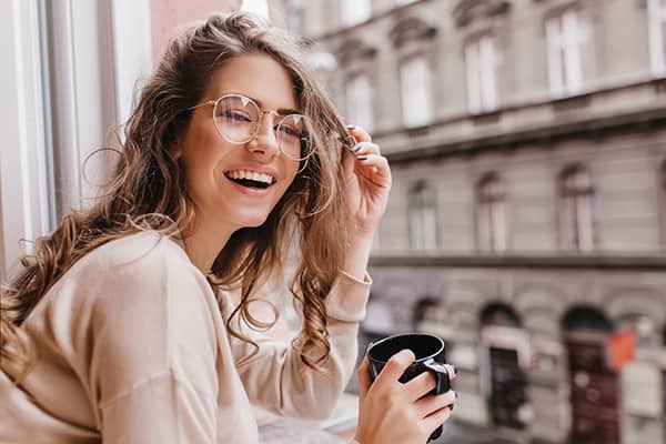 5 Tips to Keep Your Skin Glowing and Hydrated This Holiday Season